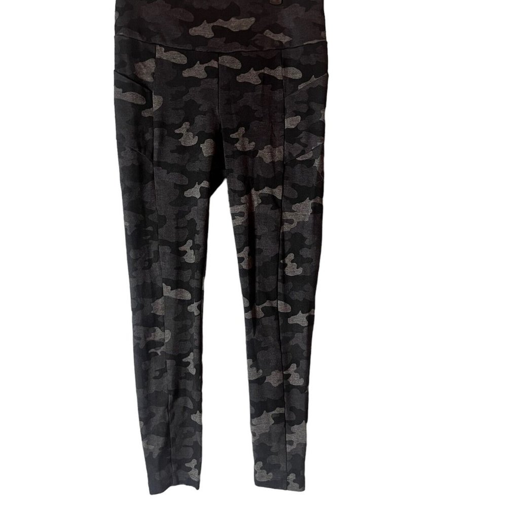 Cabi Camo Side-Seam ATC Pocket Leggings Stretch Black Grey 3931 Size Small